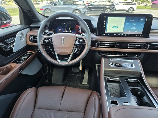 New 2026 Lincoln Aviator Reserve w/ Luxury Package RWD image 5