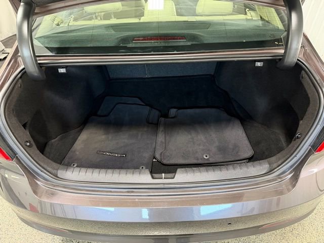 Used 2015 Hyundai Sonata Limited w/ Option Group 06 FWD image 9