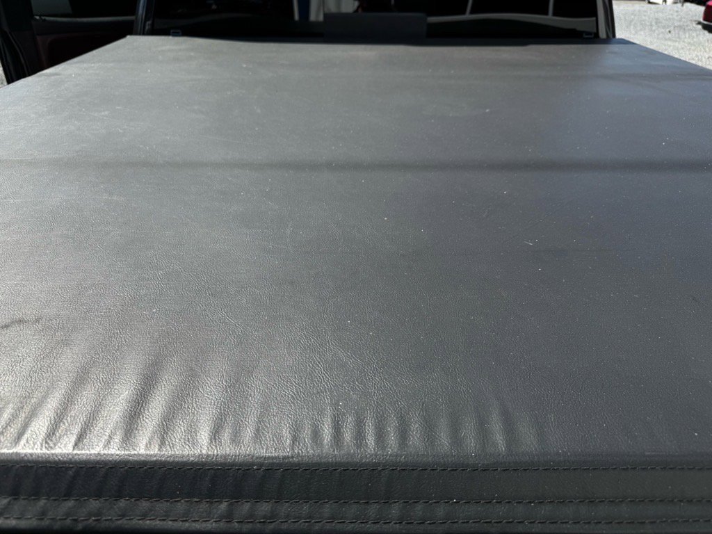 Used 2014 Chevrolet Silverado 1500 High Country w/ High Country Premium Package image 16