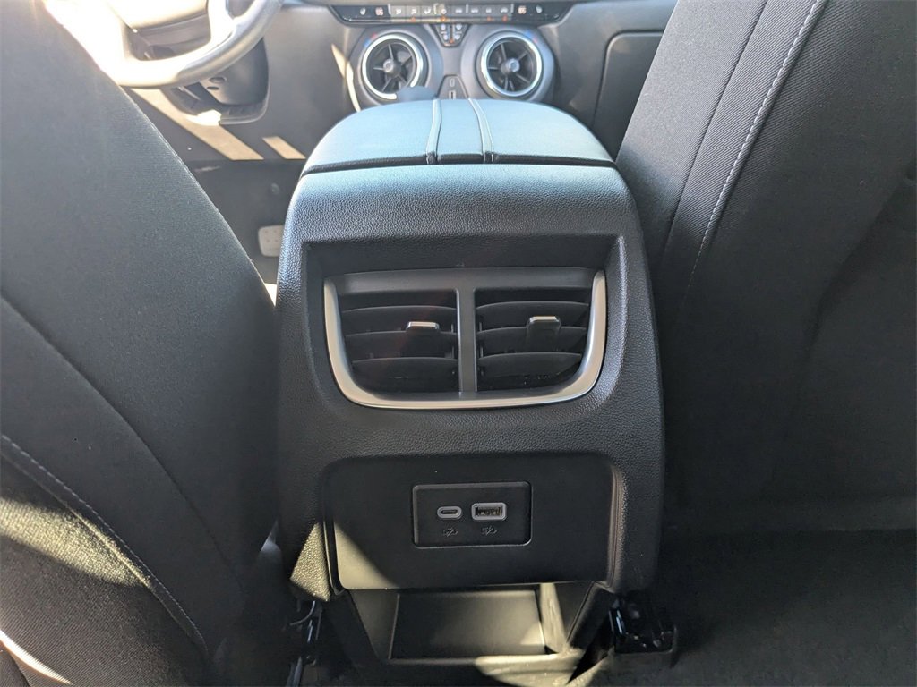 Used 2025 Chevrolet Blazer LT image 26