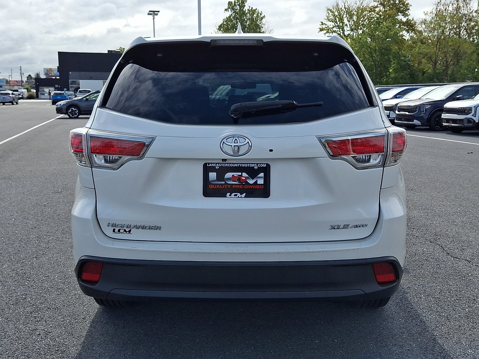 Used 2015 Toyota Highlander XLE AWD/4WD image 6