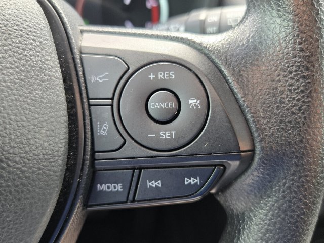 Used 2023 Toyota RAV4 XLE w/ Convenience Package FWD image 22