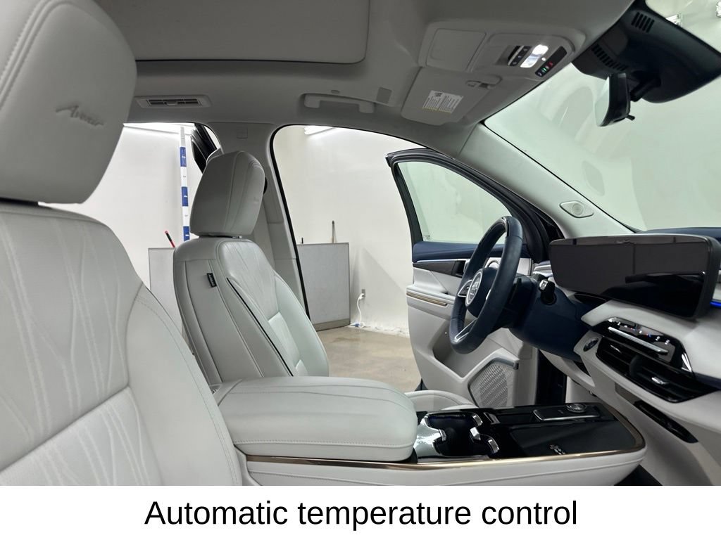 Used 2026 Buick Enclave Avenir w/ Super Cruise Package AWD/4WD image 22