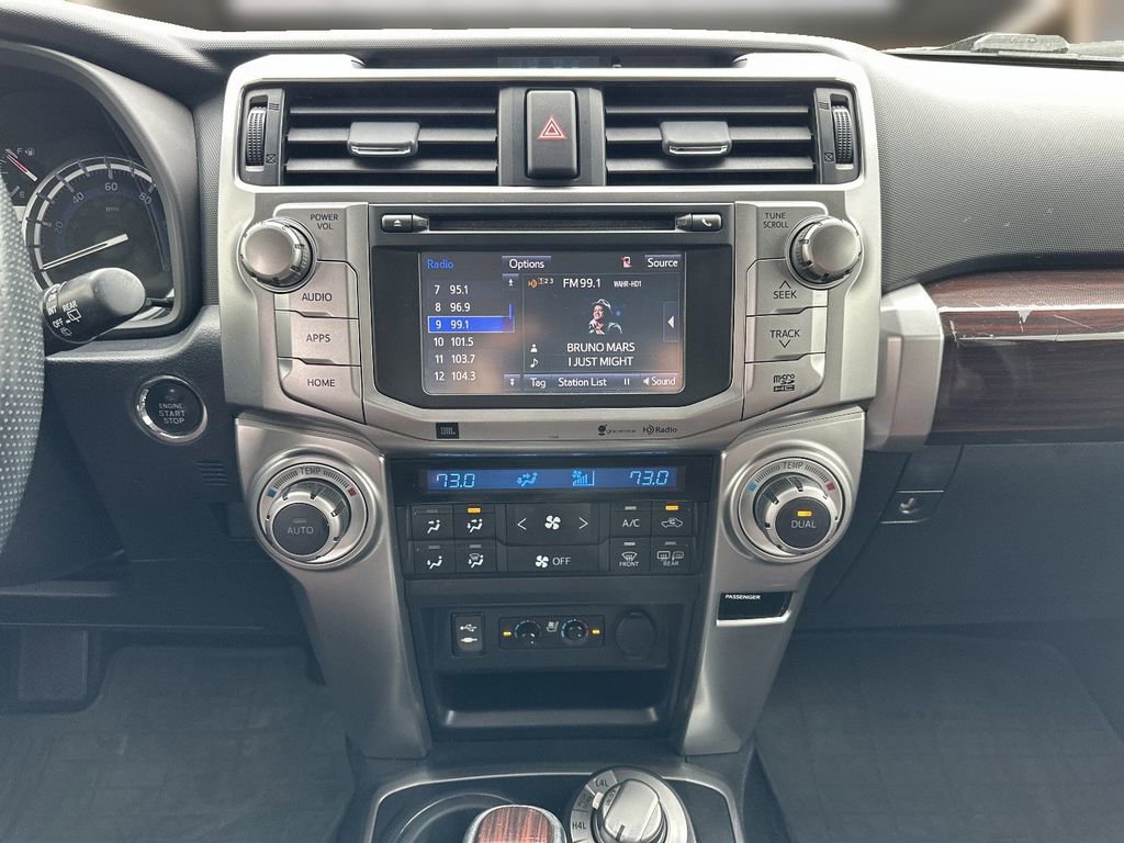 Used 2014 Toyota 4Runner Limited image 9