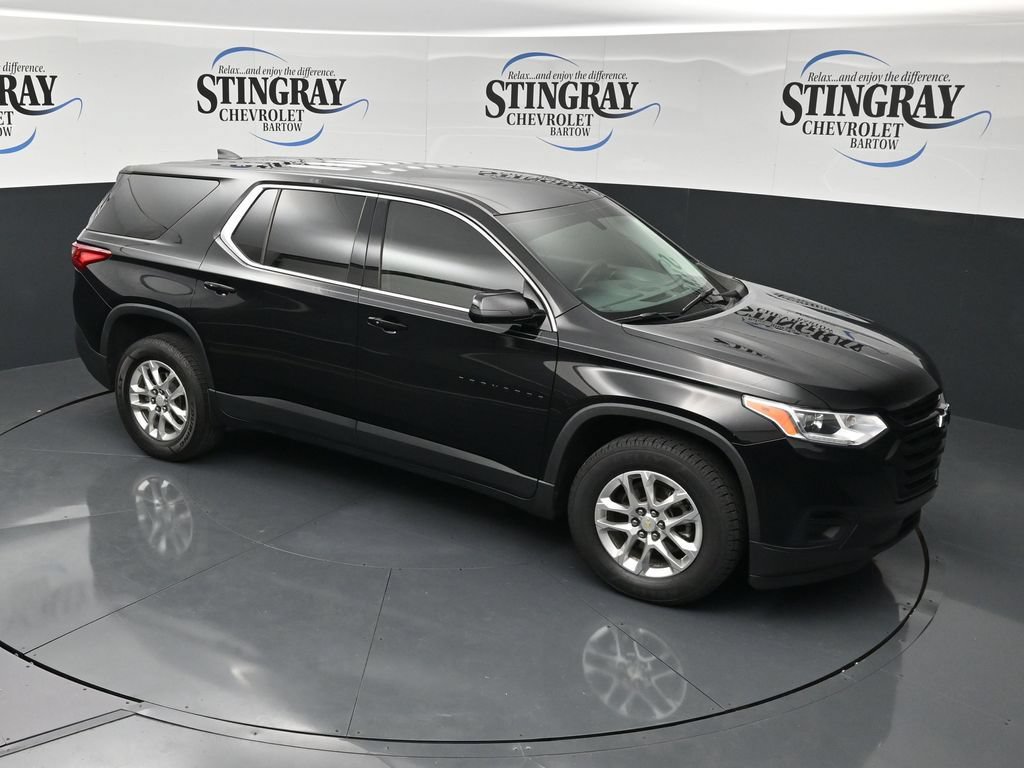 Used 2021 Chevrolet Traverse LS w/ LPO, Blackout Package FWD image 12