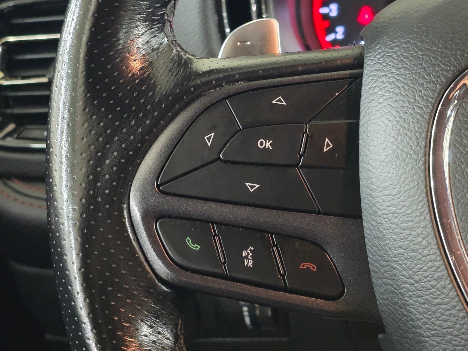 Used 2023 Dodge Durango GT image 33