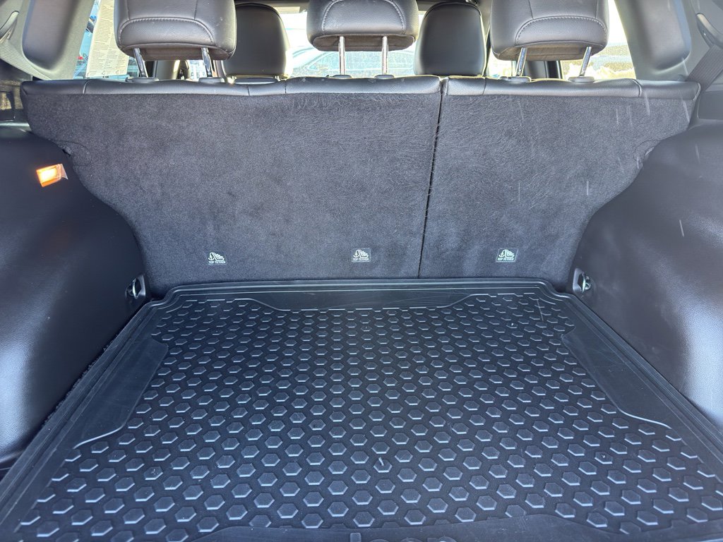 Used 2025 Jeep Compass Latitude w/ Convenience Group image 35