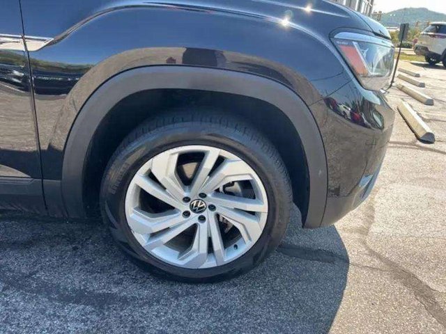 Used 2022 Volkswagen Atlas SE image 14