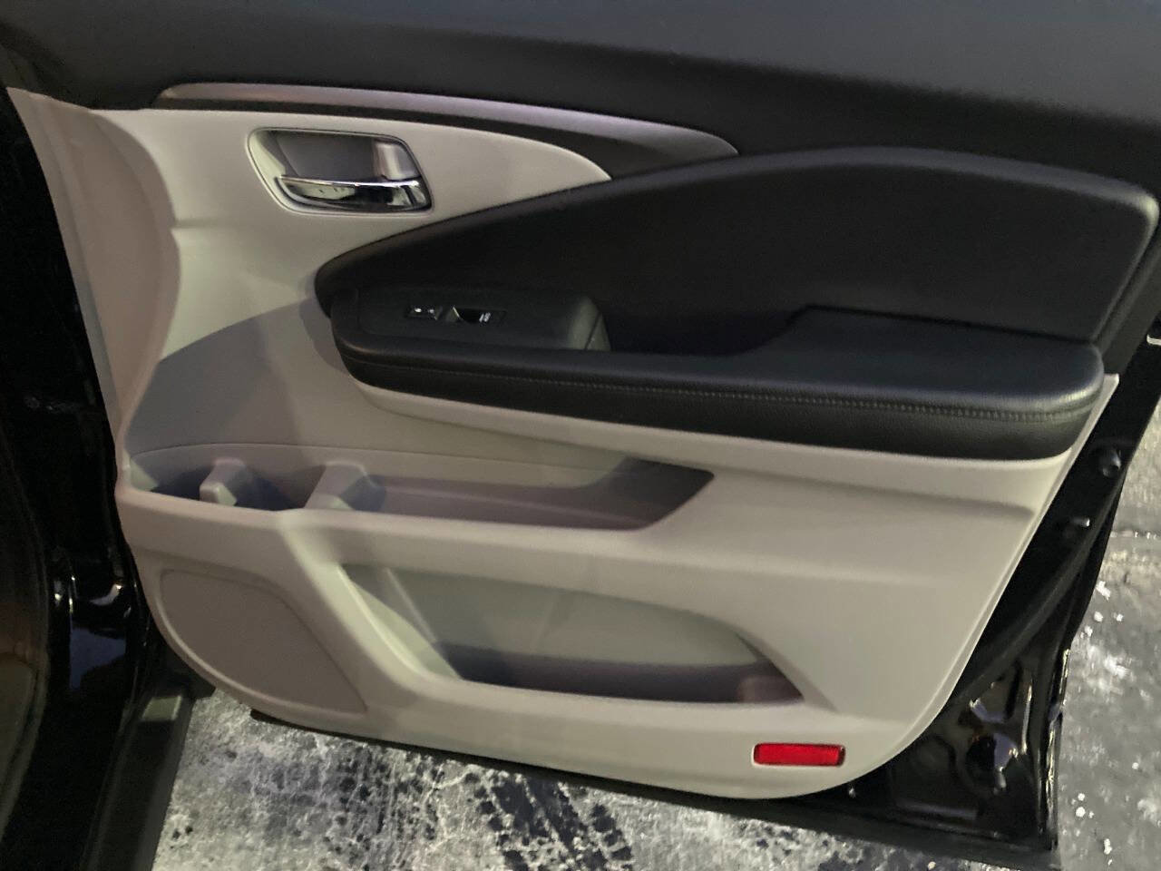 Used 2016 Honda Pilot EX-L image 31