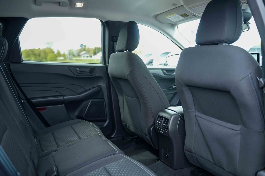 Used 2023 Ford Escape Active AWD/4WD image 17