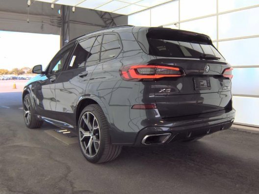Used 2022 BMW X5 xDrive45e w/ M Sport Package image 5