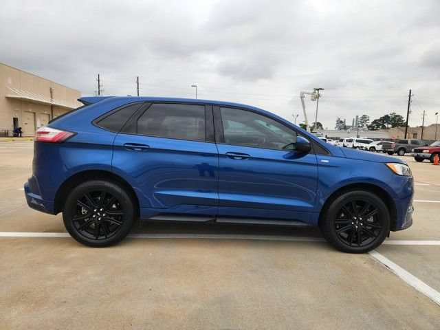 Certified 2024 Ford Edge ST-Line AWD/4WD image 4