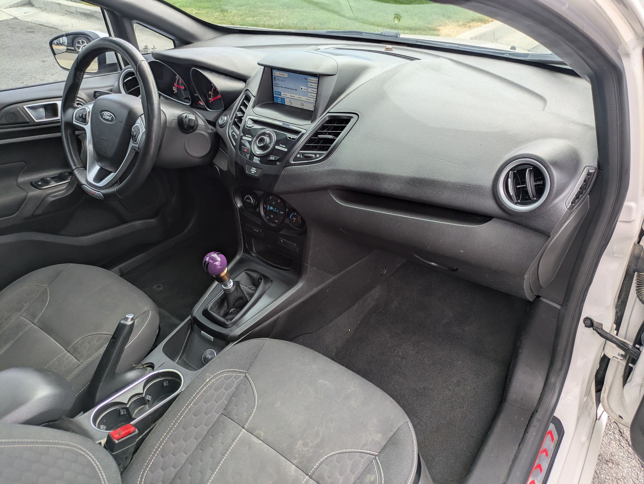 Used 2019 Ford Fiesta ST FWD image 33