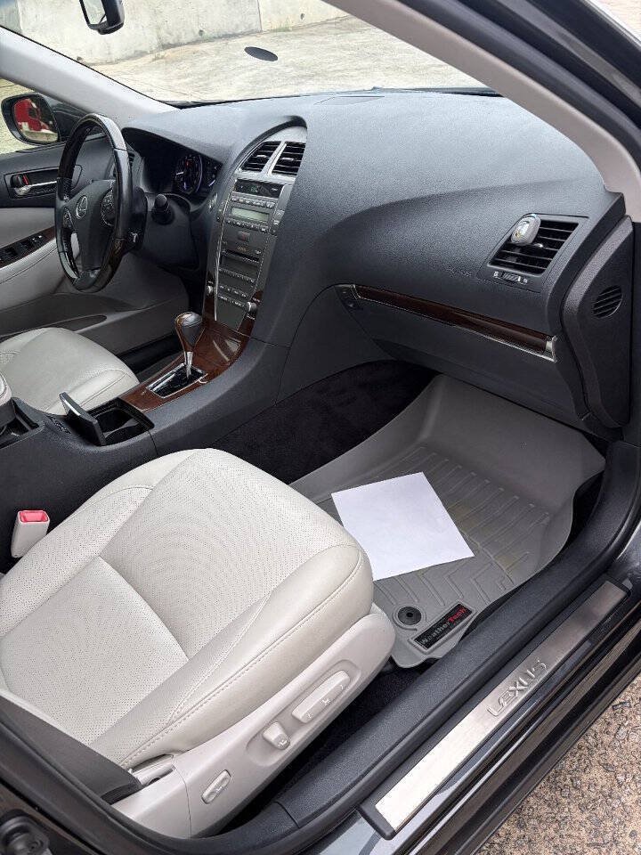 Used 2011 Lexus ES 350 FWD image 13