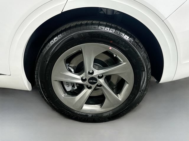 Certified 2026 Genesis GV70 2.5T Advanced AWD/4WD image 23