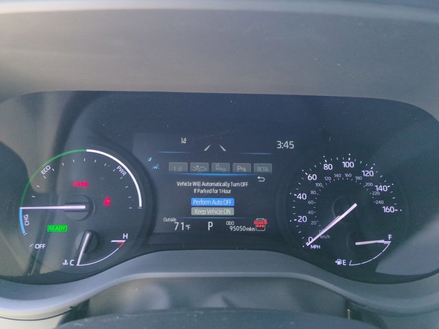 Used 2025 Toyota Sienna XLE image 11