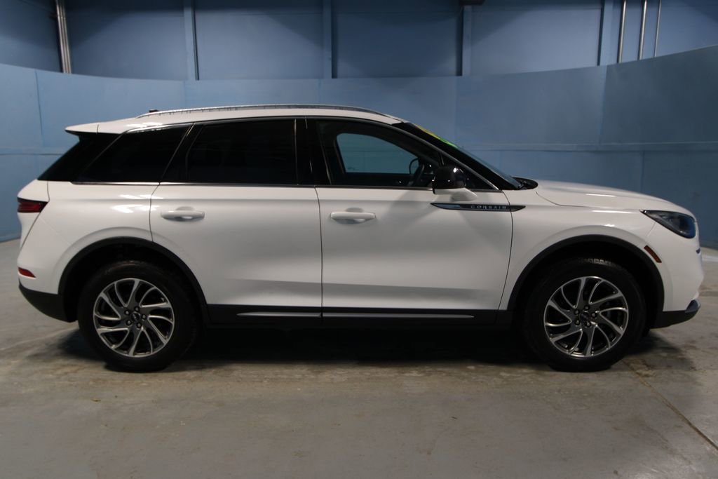 Used 2022 Lincoln Corsair FWD w/ Equipment Group 101A image 32