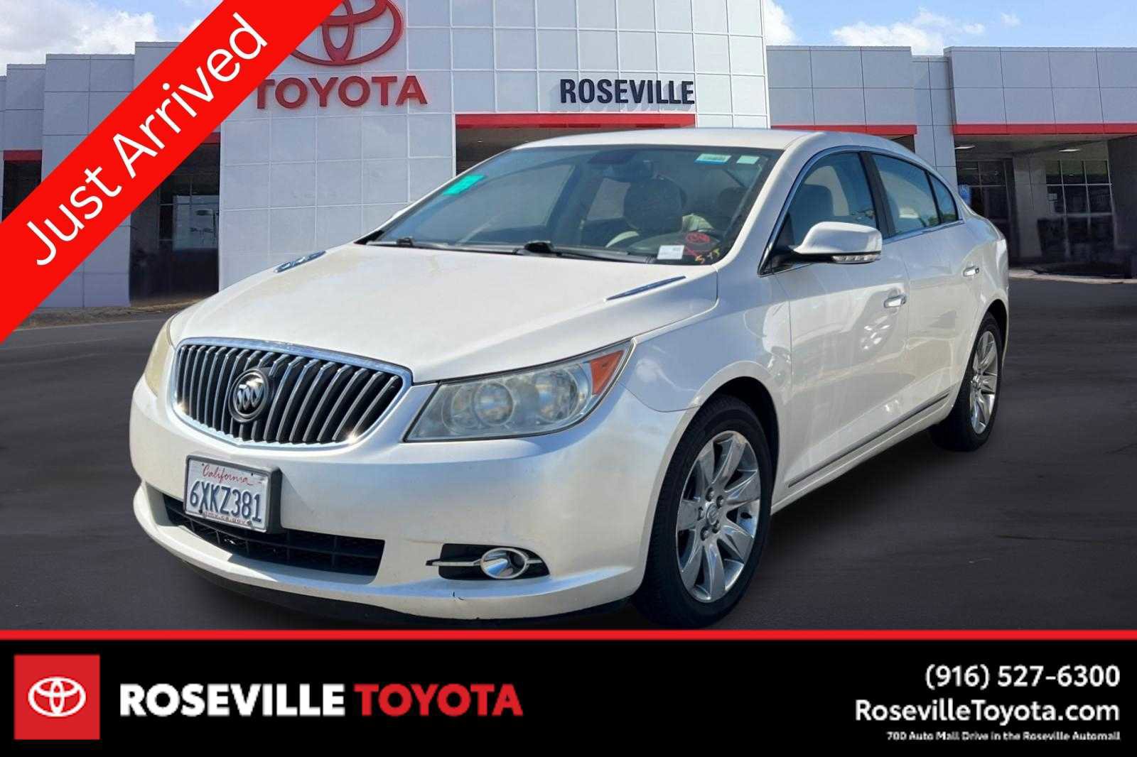 Used 2013 Buick LaCrosse Leather w/ Entertainment Package FWD image 1