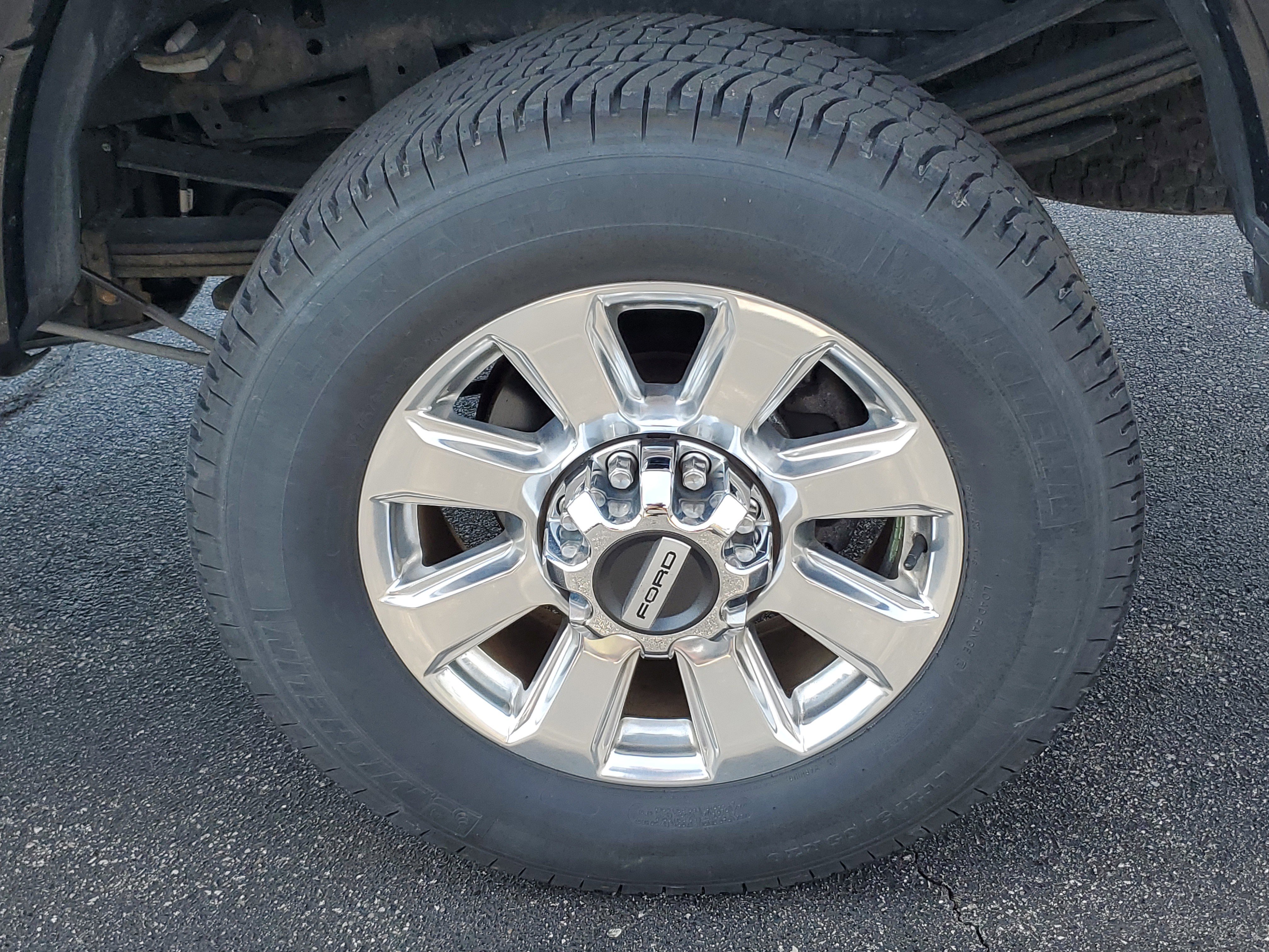 Used 2017 Ford F350 Platinum w/ Platinum Ultimate Package image 11