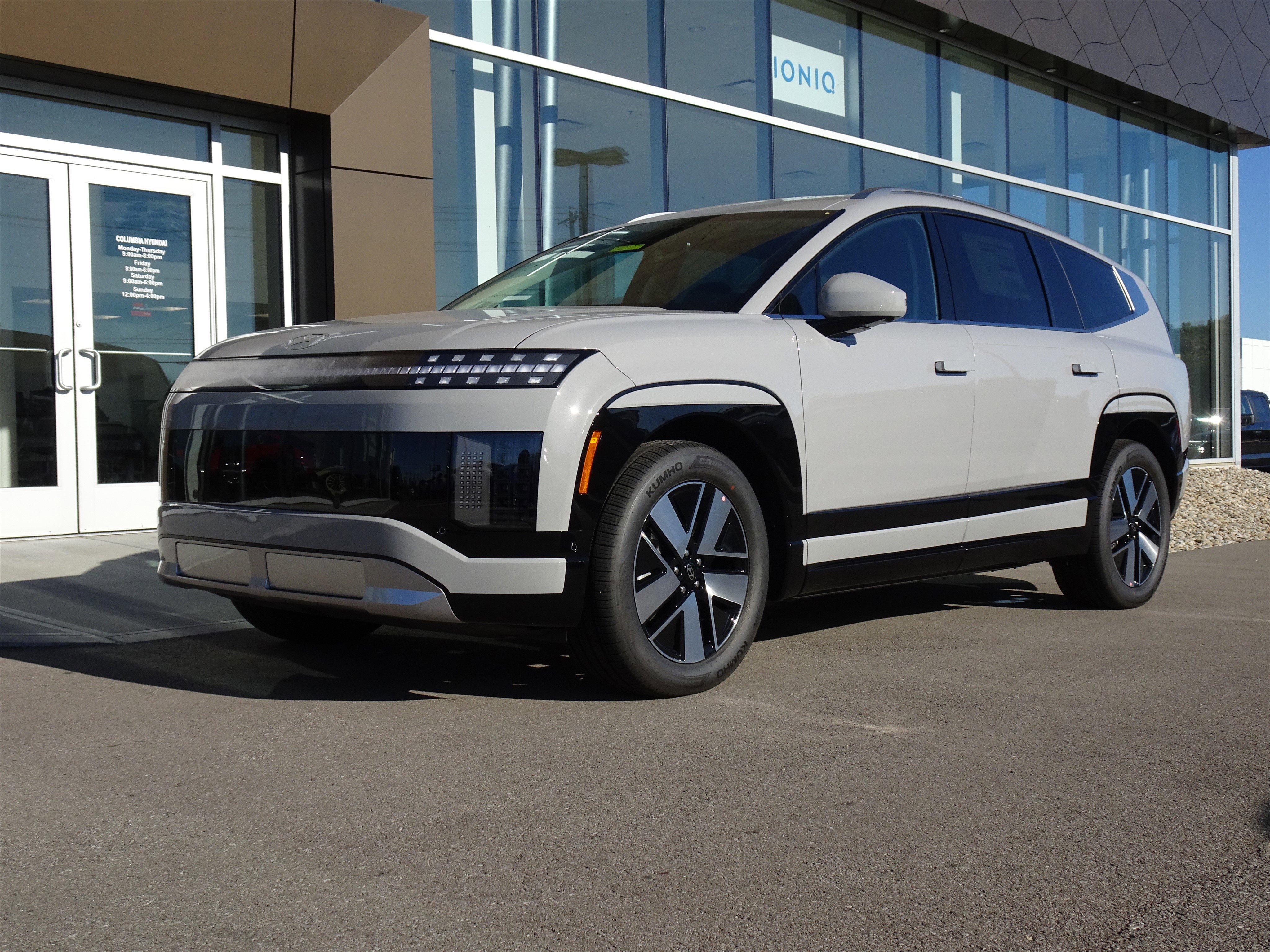 New 2026 Hyundai Ioniq 9 SEL w/ Tow & Go Package image 1