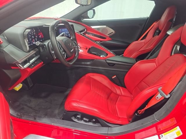 Used 2021 Chevrolet Corvette Stingray Premium Cpe w/ Z51 Performance Package RWD image 7