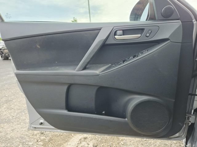 Used 2013 MAZDA MAZDA3 i Touring FWD image 18