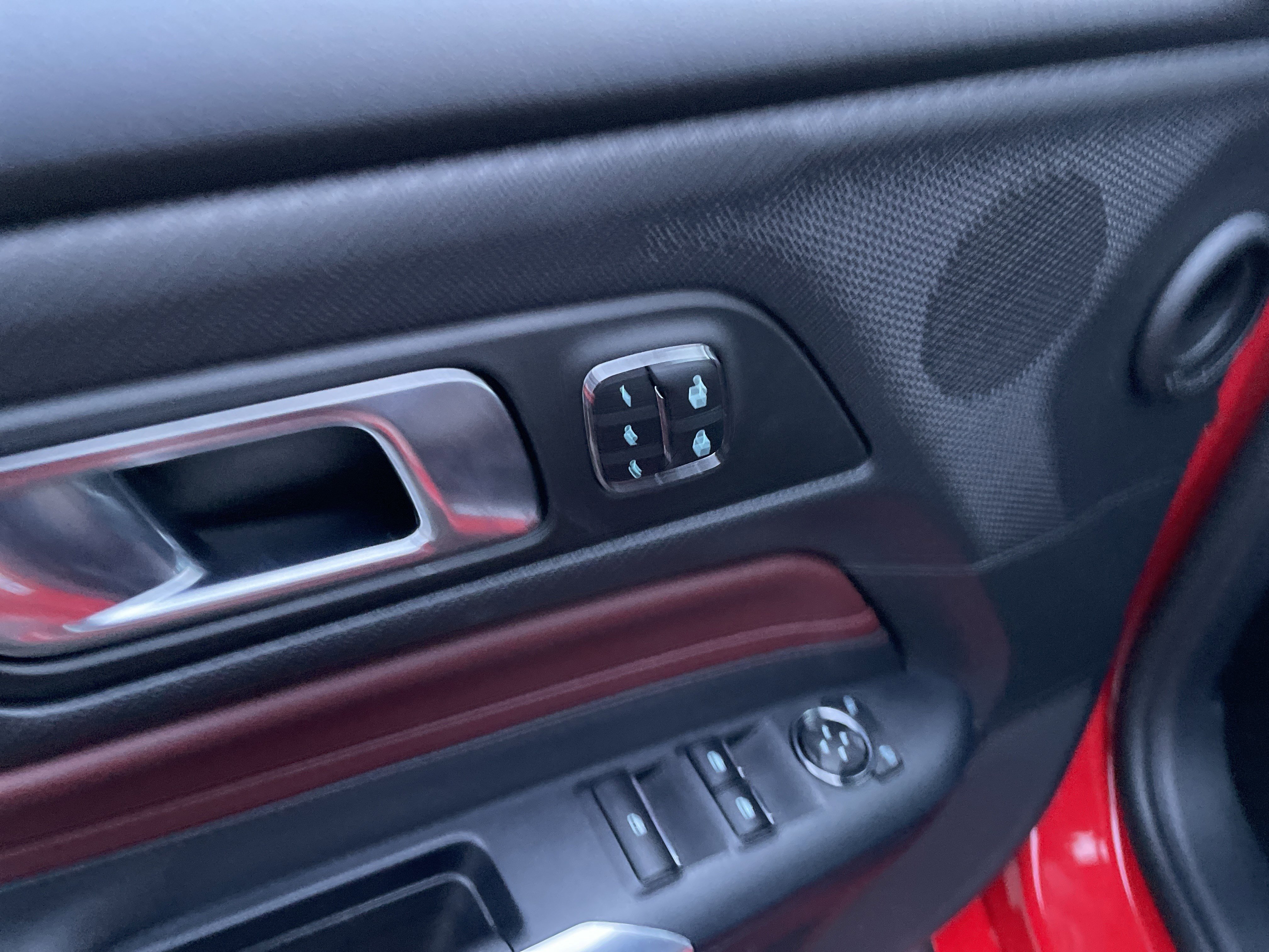 Used 2025 Ford Mustang GT Premium image 21