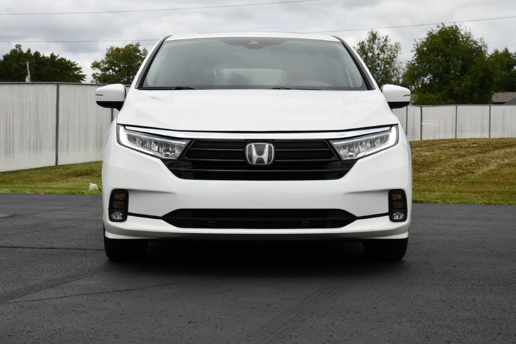 Used 2024 Honda Odyssey EX-L image 2