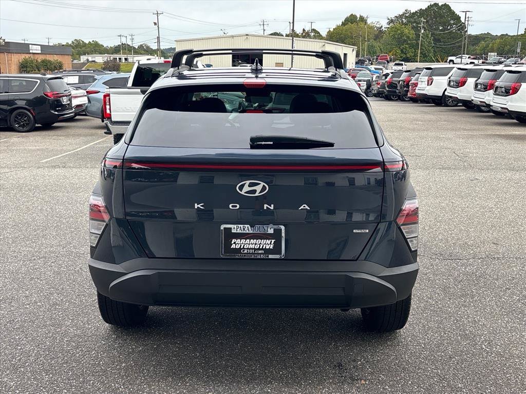 Used 2025 Hyundai Kona SEL AWD/4WD image 25