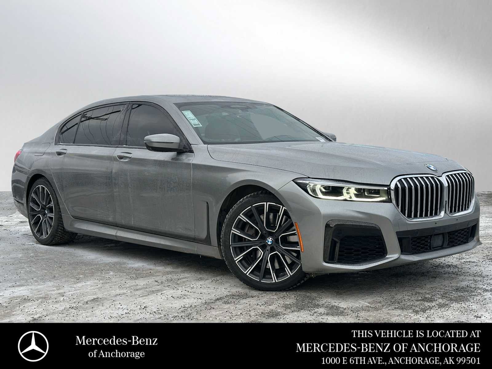 Used 2020 BMW 750i xDrive w/ M Sport Package AWD/4WD image 1
