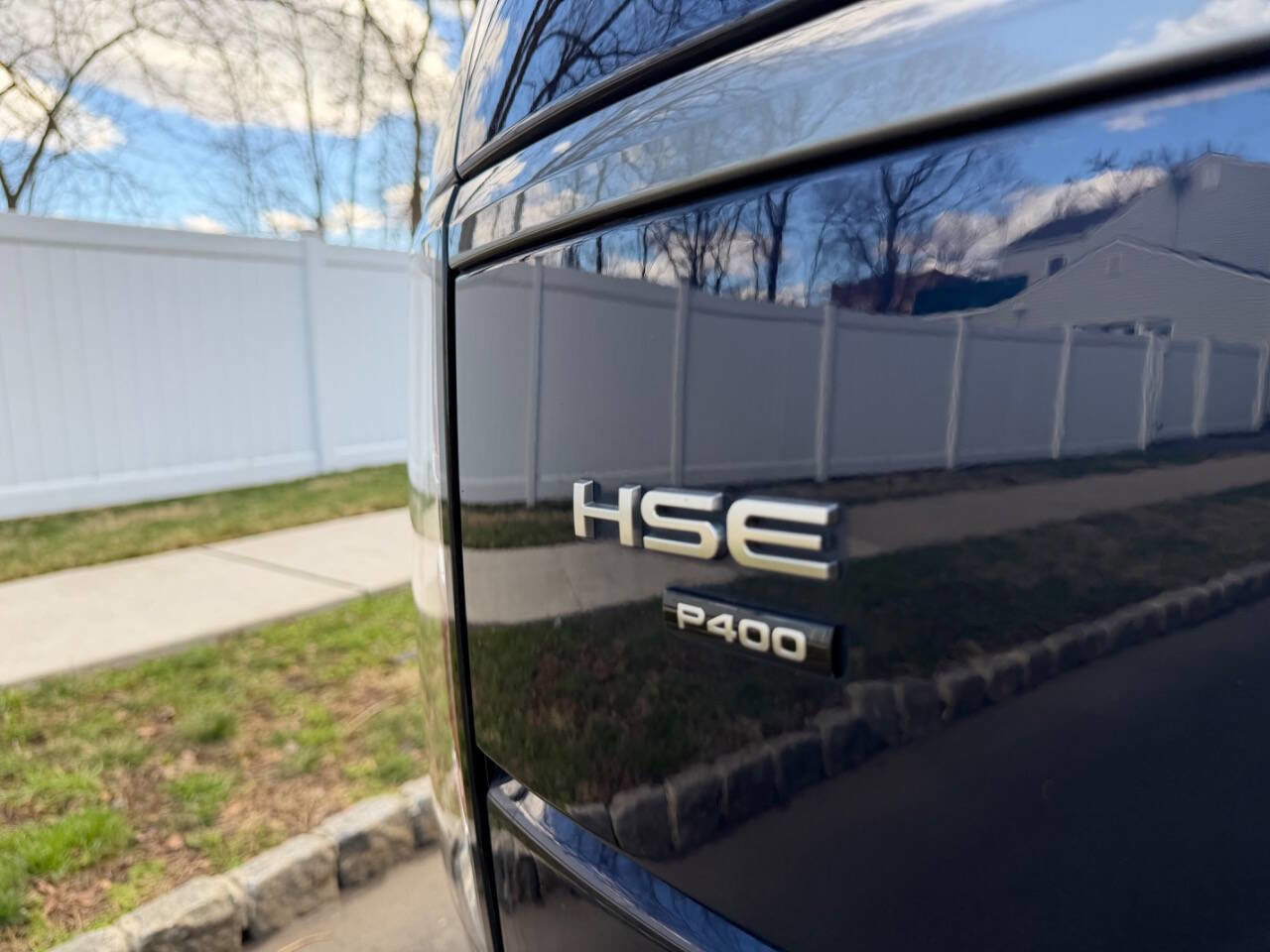 Used 2022 Land Rover Range Rover Westminster Edition image 9