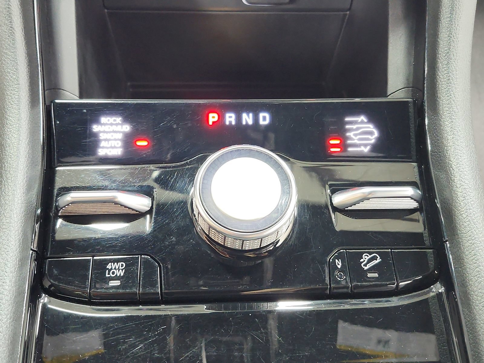 Used 2023 Jeep Grand Cherokee Overland AWD/4WD image 28