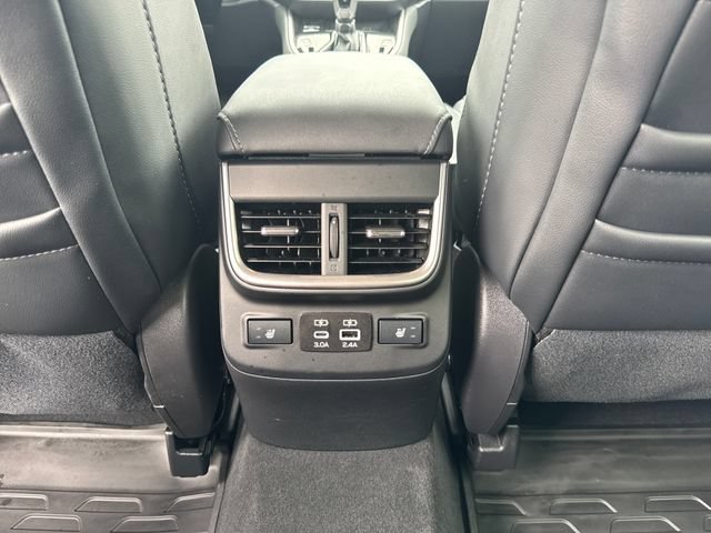 Used 2025 Subaru Outback Limited AWD/4WD image 26