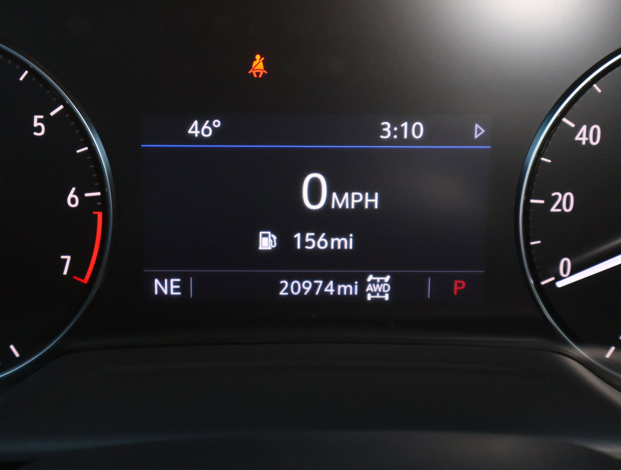 Used 2023 Buick Envision Preferred image 4