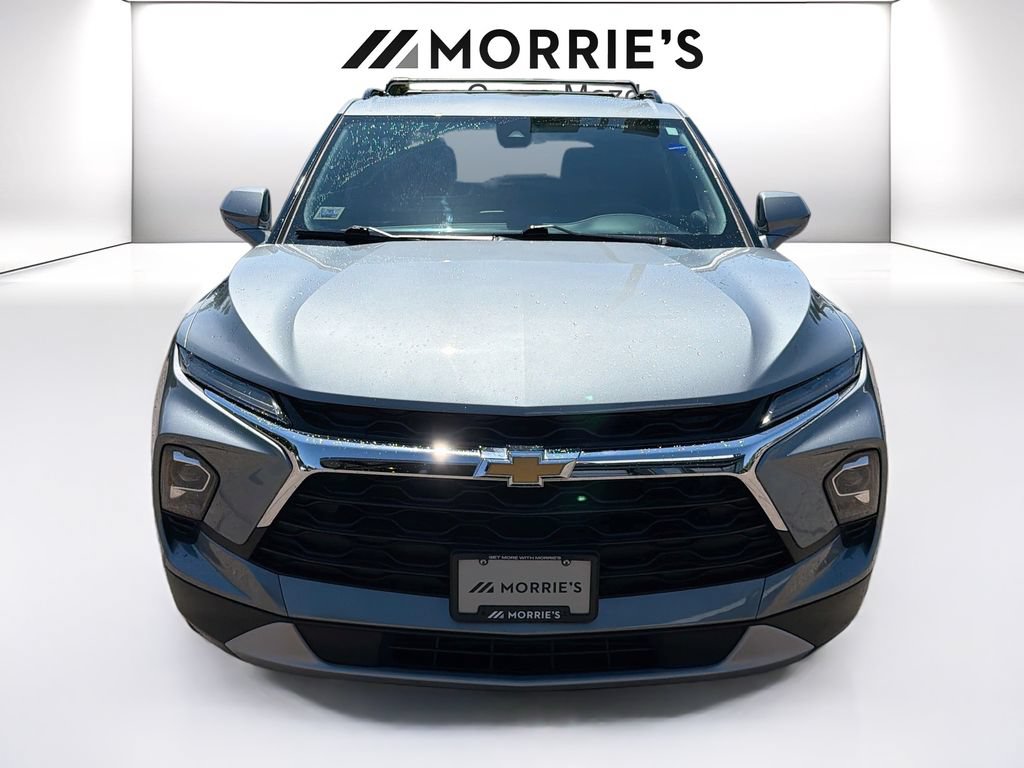 Used 2023 Chevrolet Blazer LT w/ Convenience Package AWD/4WD image 2