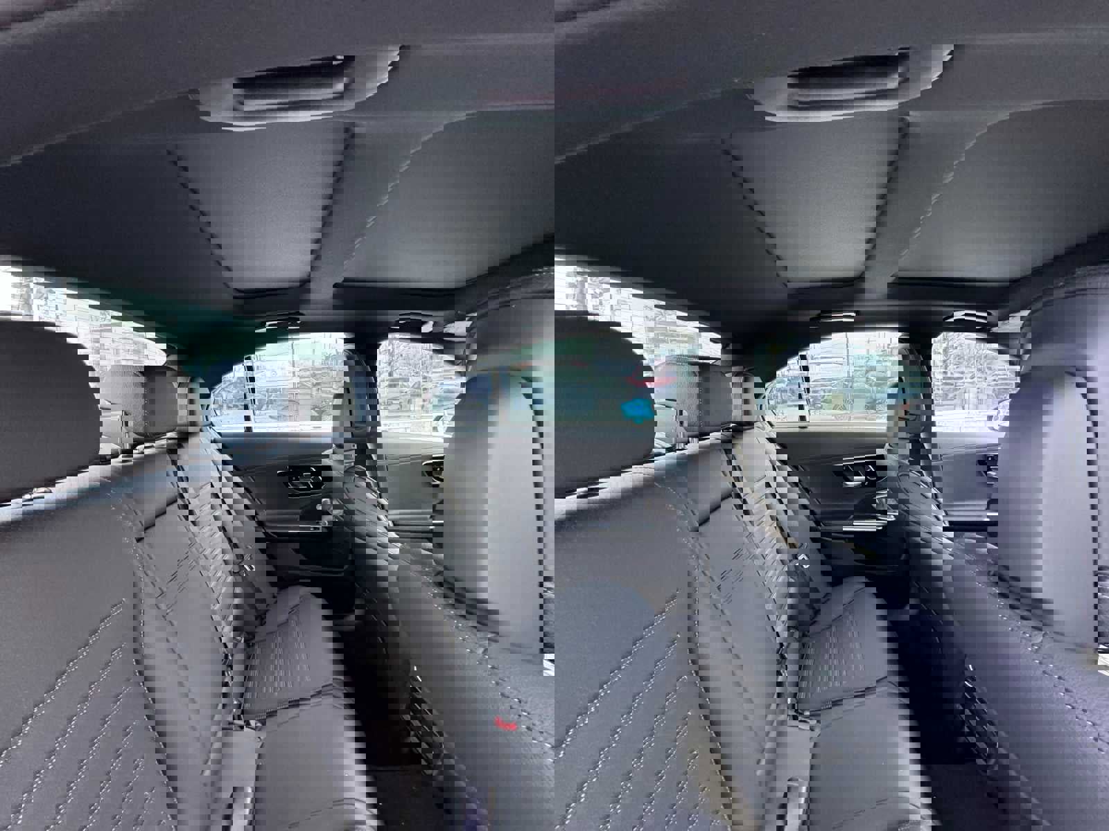 Used 2024 Mercedes-Benz C 300 4MATIC Sedan image 17