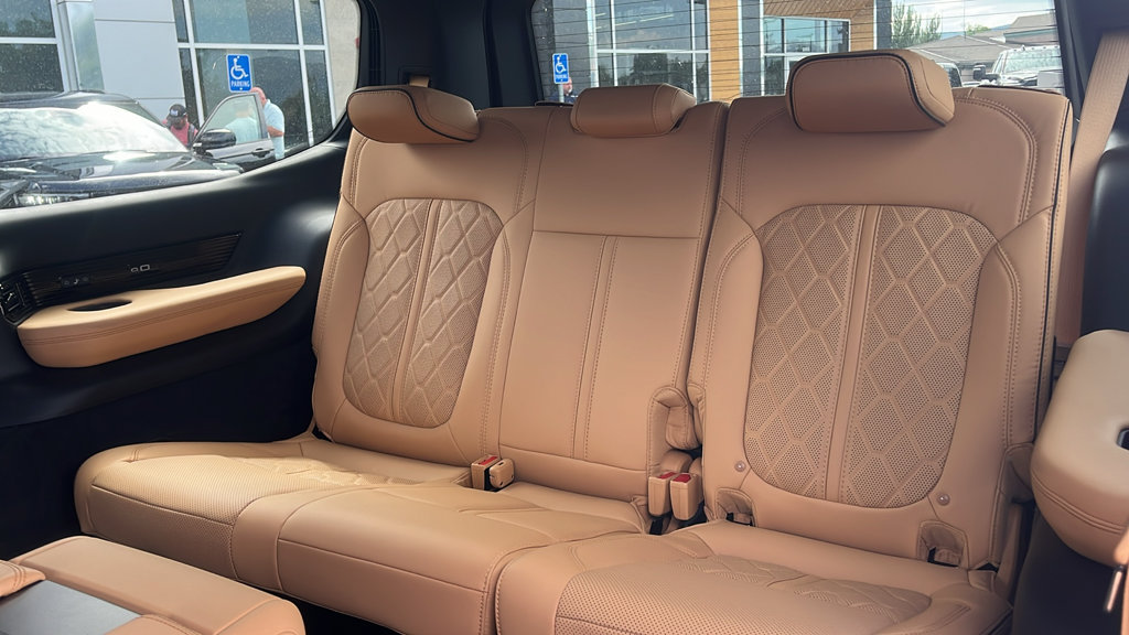 New 2026 Jeep Grand Wagoneer Summit AWD/4WD image 22