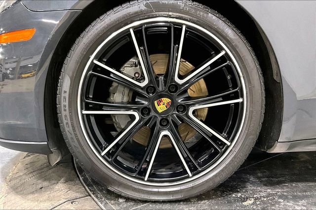 Used 2020 Porsche Panamera 4S image 8