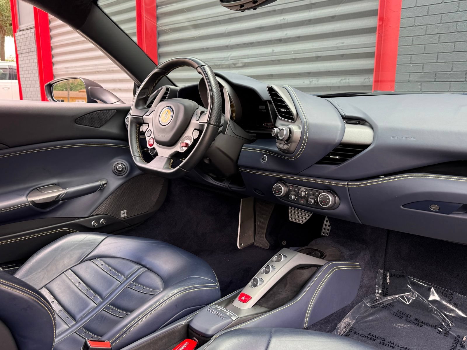 Used 2017 Ferrari 488 GTB RWD image 36