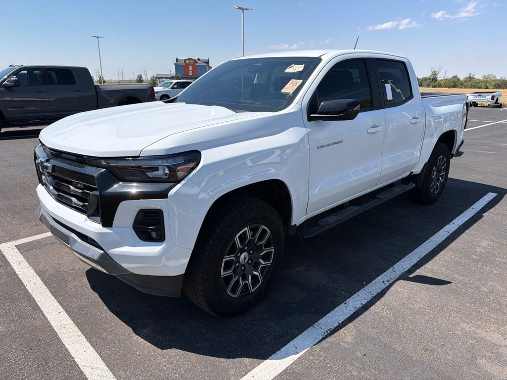 Used 2024 Chevrolet Colorado Z71 AWD/4WD image 10