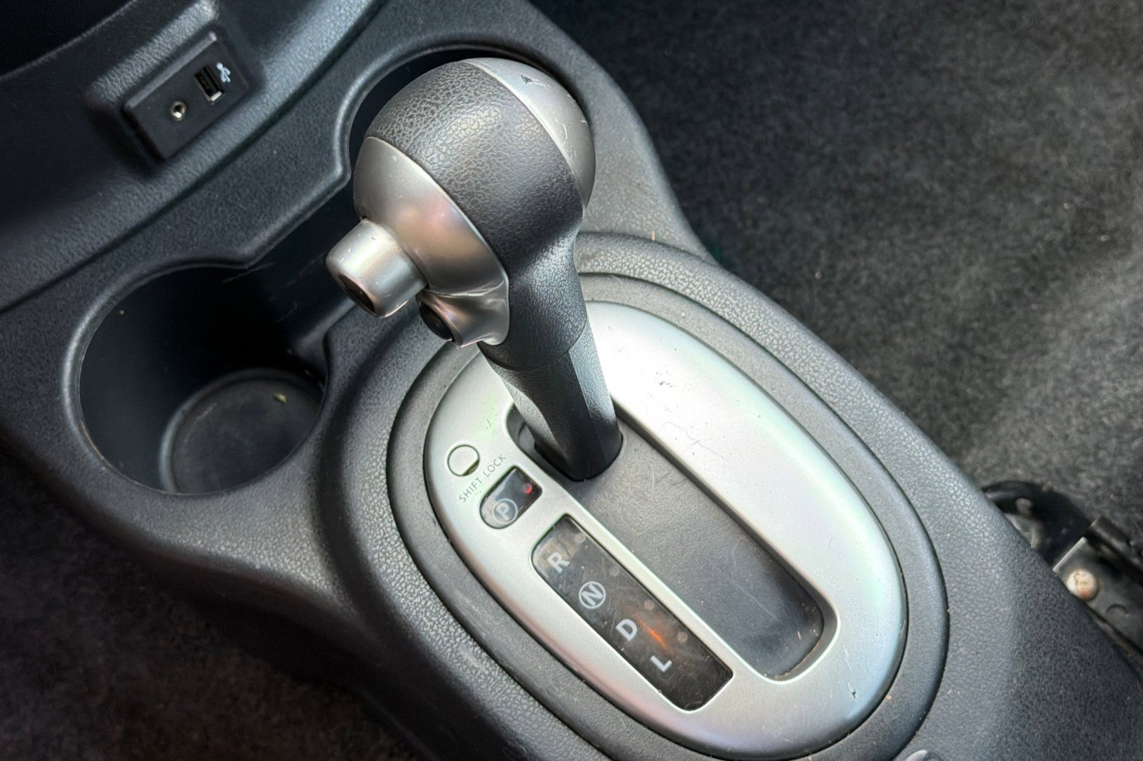 Used 2017 Nissan Versa SV image 34