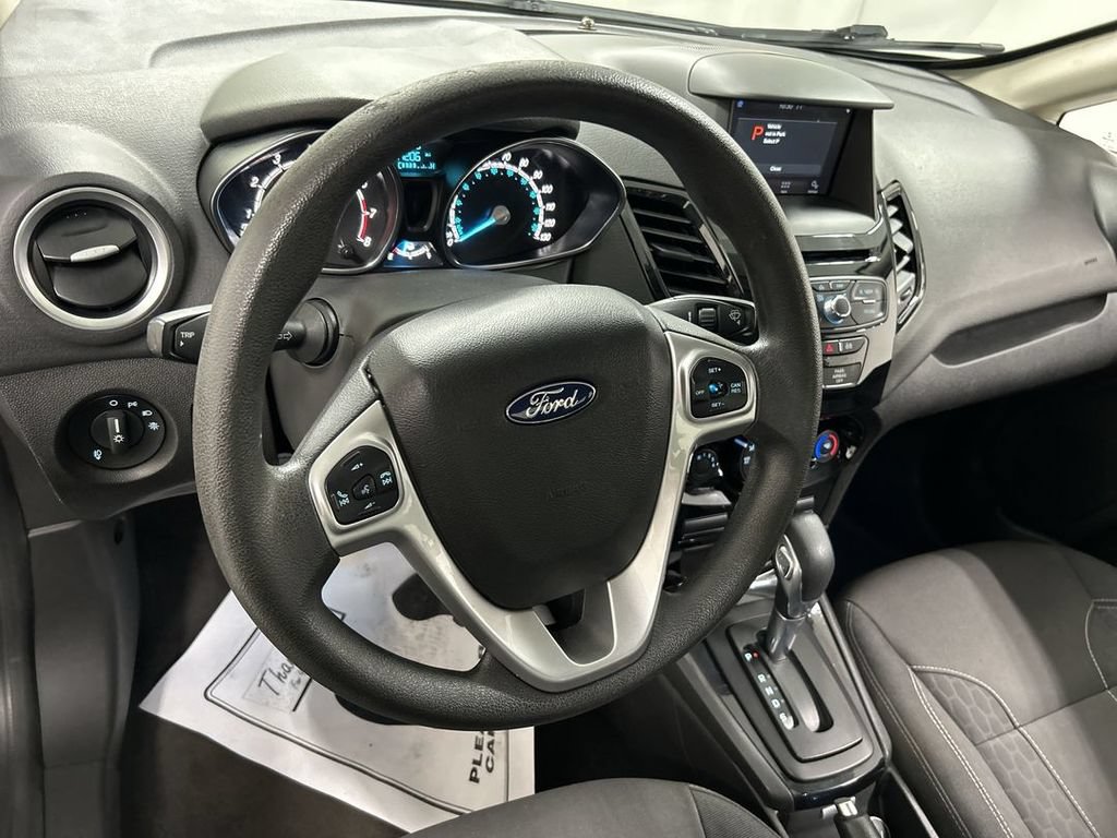 Used 2019 Ford Fiesta SE w/ Equipment Group 201A FWD image 4
