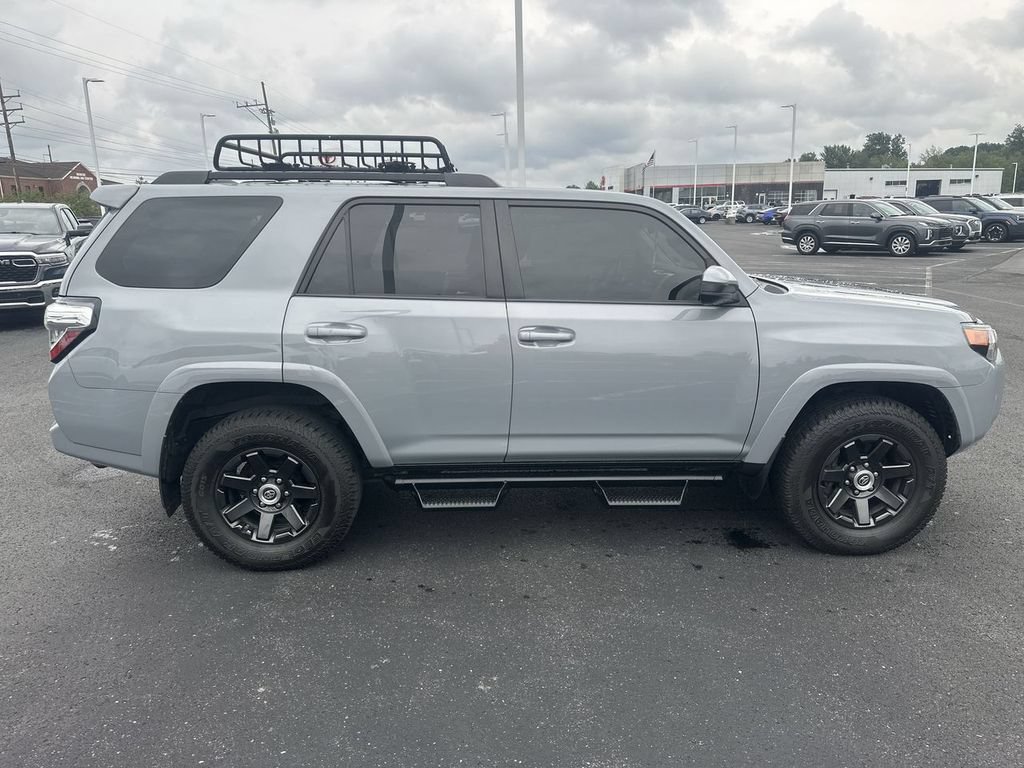 Used 2021 Toyota 4Runner Trail Special Edition AWD/4WD image 9