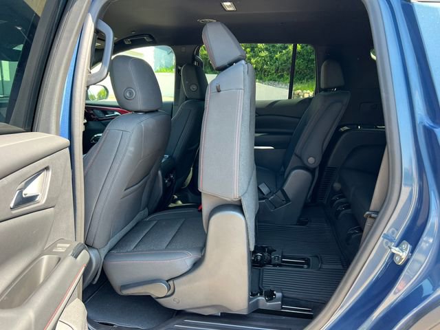 Used 2024 Chevrolet Traverse Z71 AWD/4WD image 43