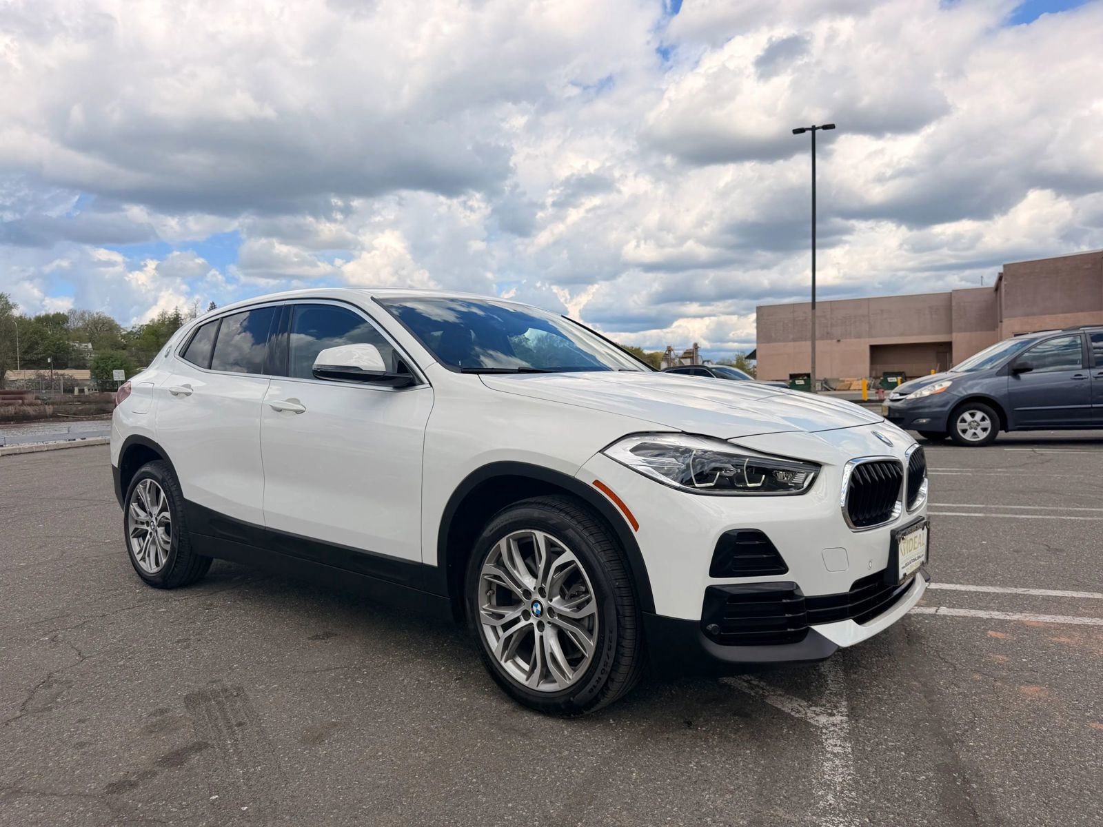 Used 2021 BMW X2 xDrive28i w/ Convenience Package AWD/4WD image 9
