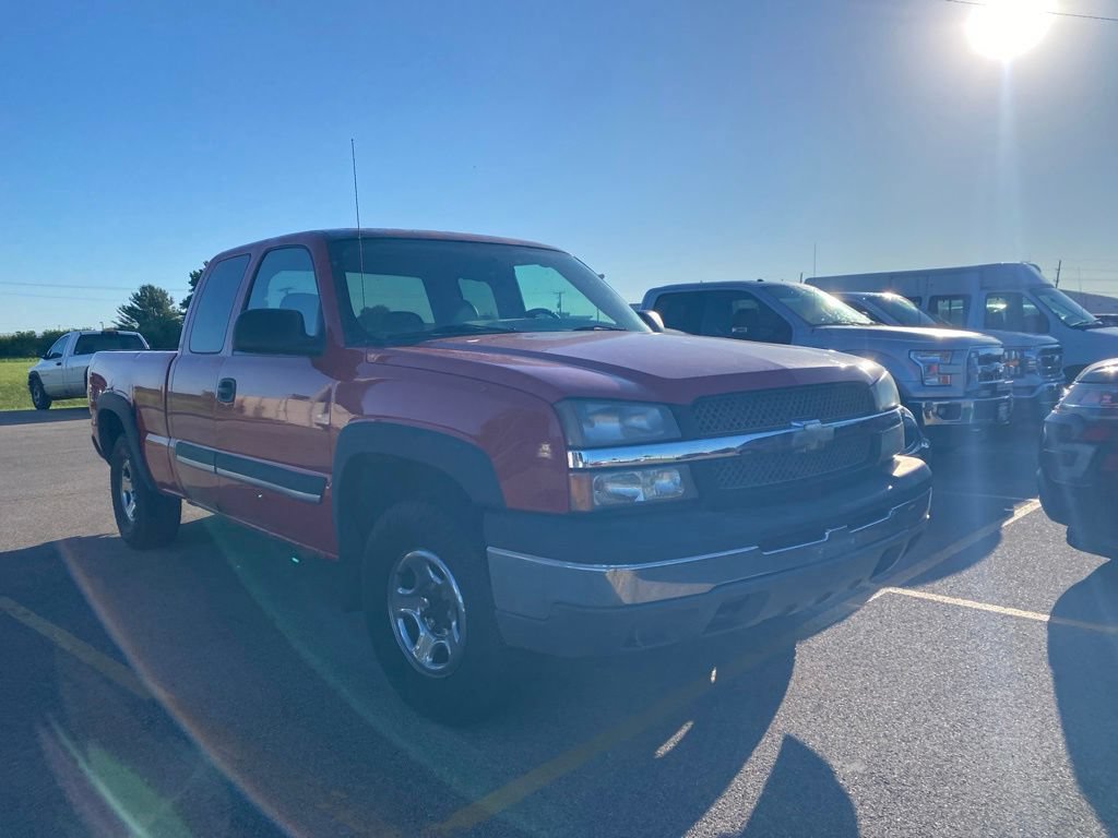 Used 2004 Chevrolet Silverado 1500 4x4 Extended Cab w/ Light Duty Power Package image 3