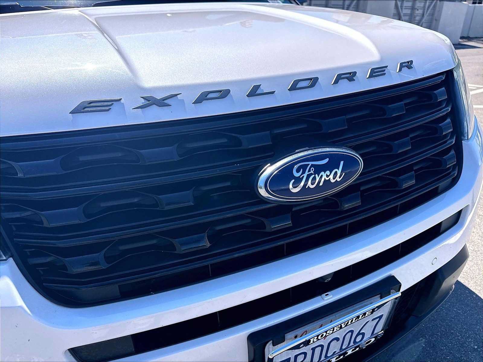 Used 2016 Ford Explorer Sport w/ Equipment Group 401A AWD/4WD image 32