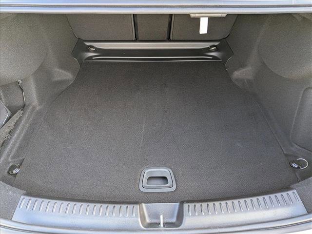 Used 2026 Mercedes-Benz E 350 4MATIC Sedan image 6