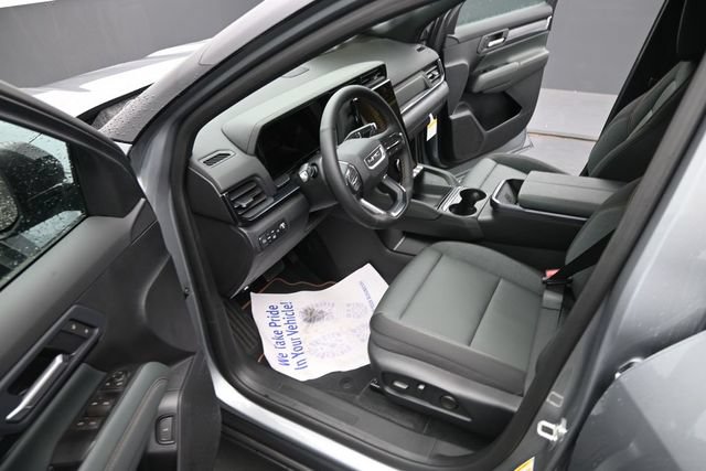 New 2026 GMC Terrain AT4 w/ Technology Package II AWD/4WD image 17