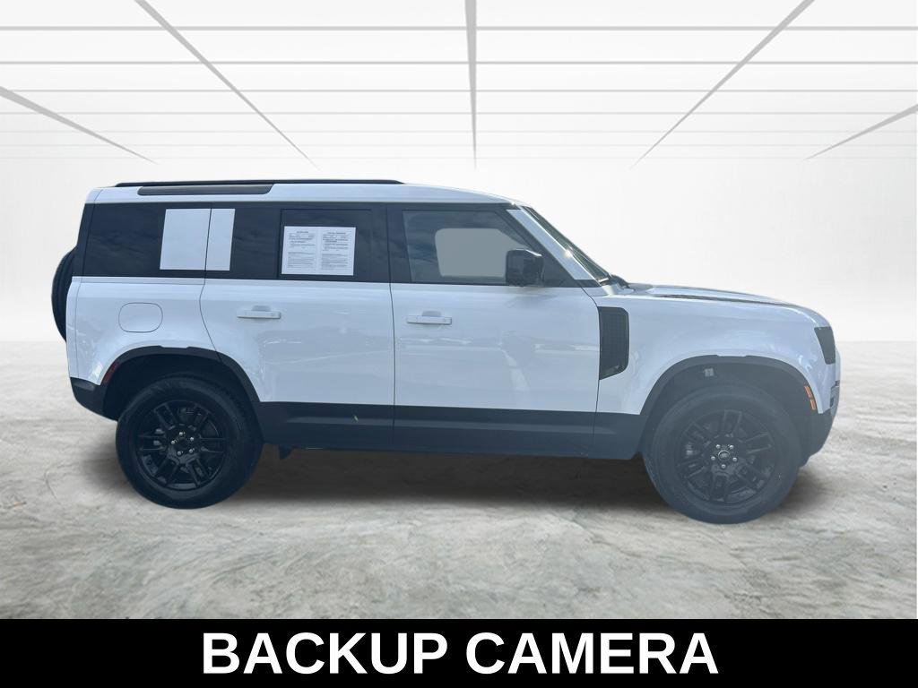 Used 2025 Land Rover Defender 110 S AWD/4WD image 4